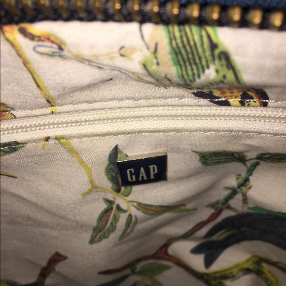 GAP Handbag - Picture 5 of 6